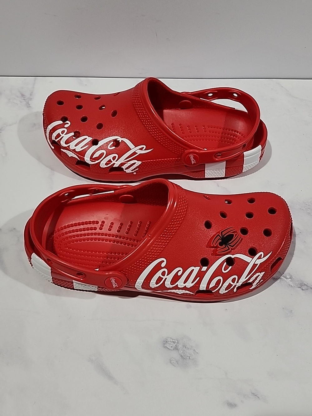 Crocs  Red Clogs - Picture 3 of 9